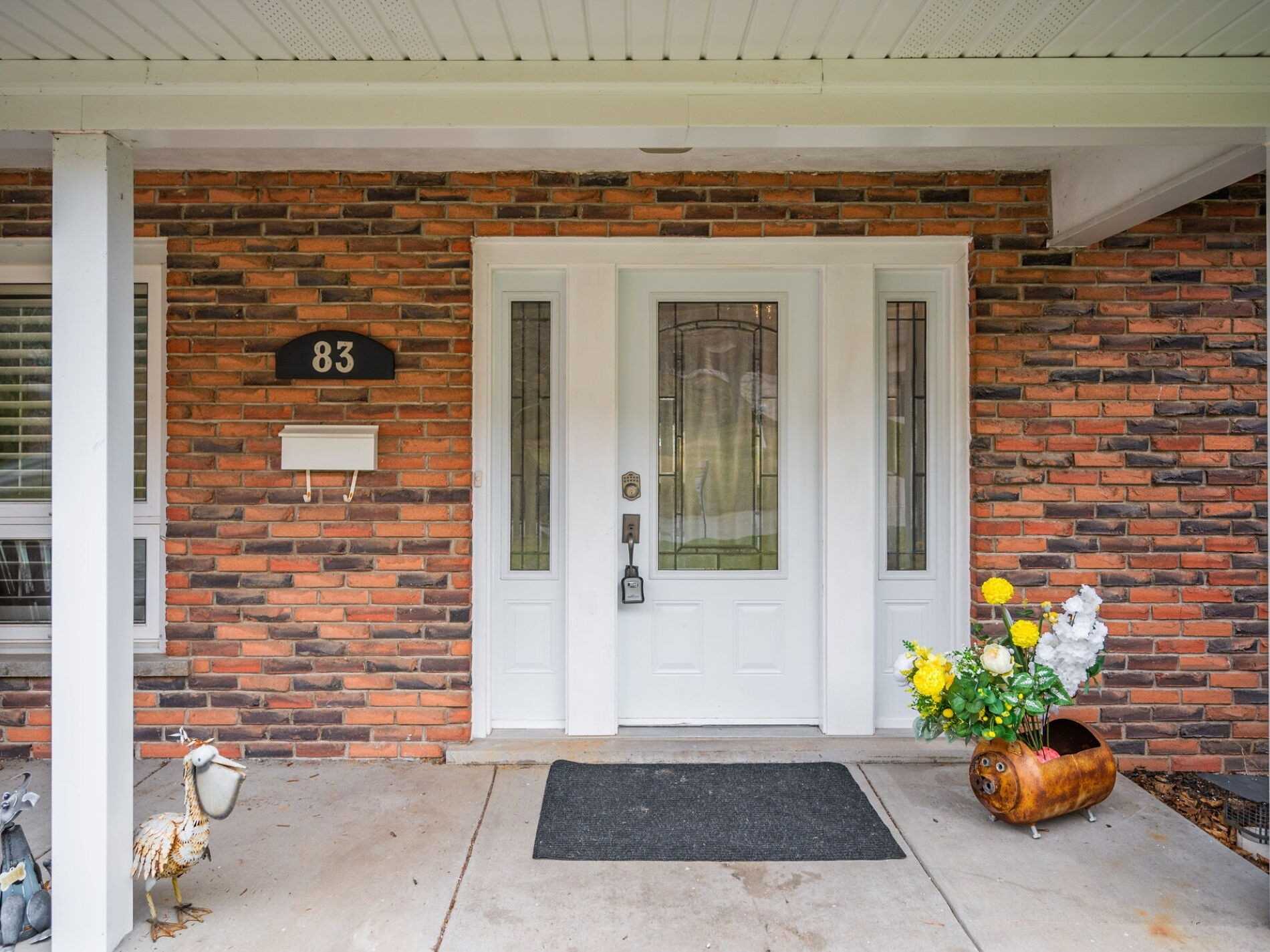 83 Dorchester Dr