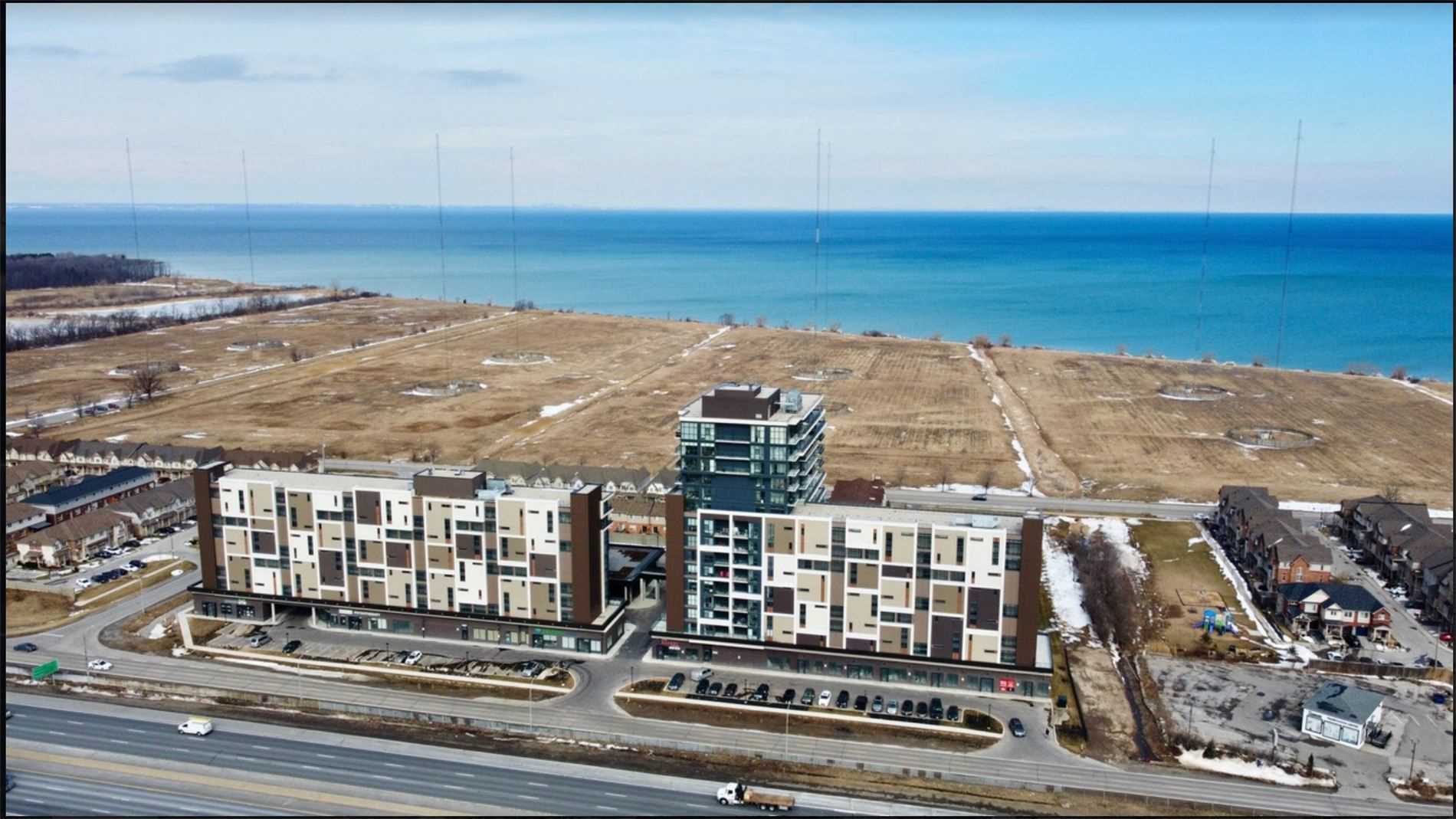 550 North Service Rd, #208
