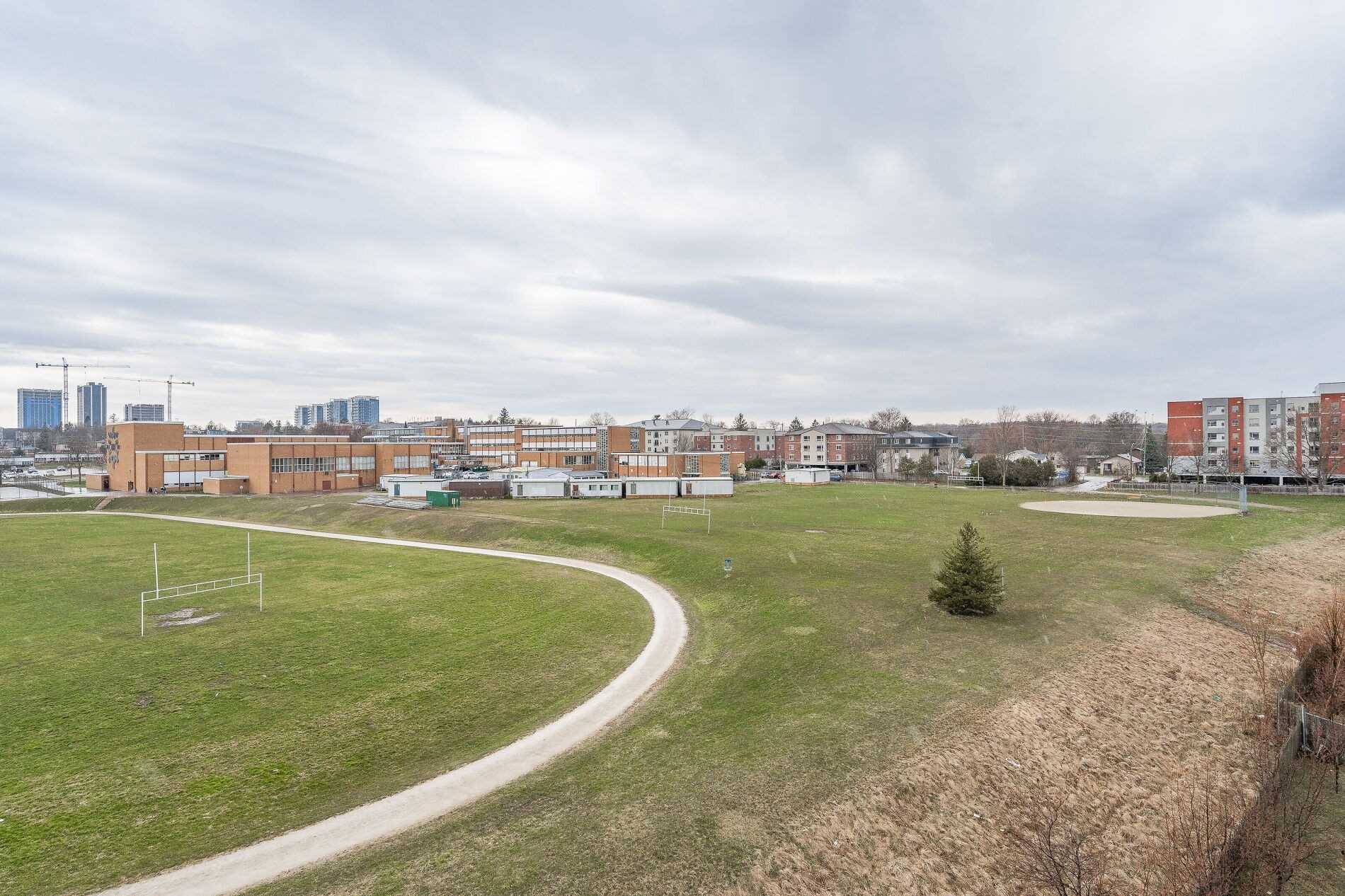 321 Spruce St, #715