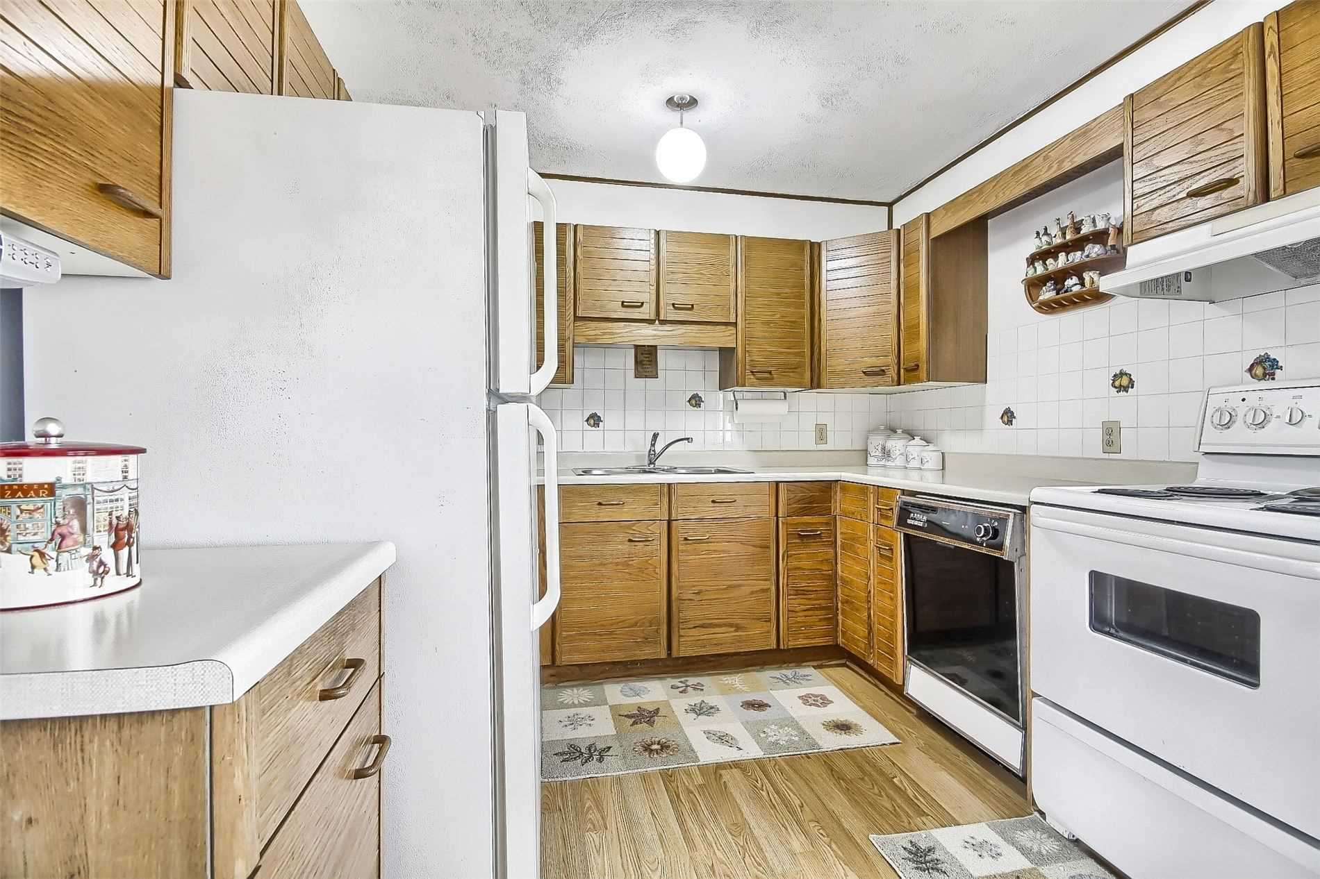176 Snug Harbour Rd