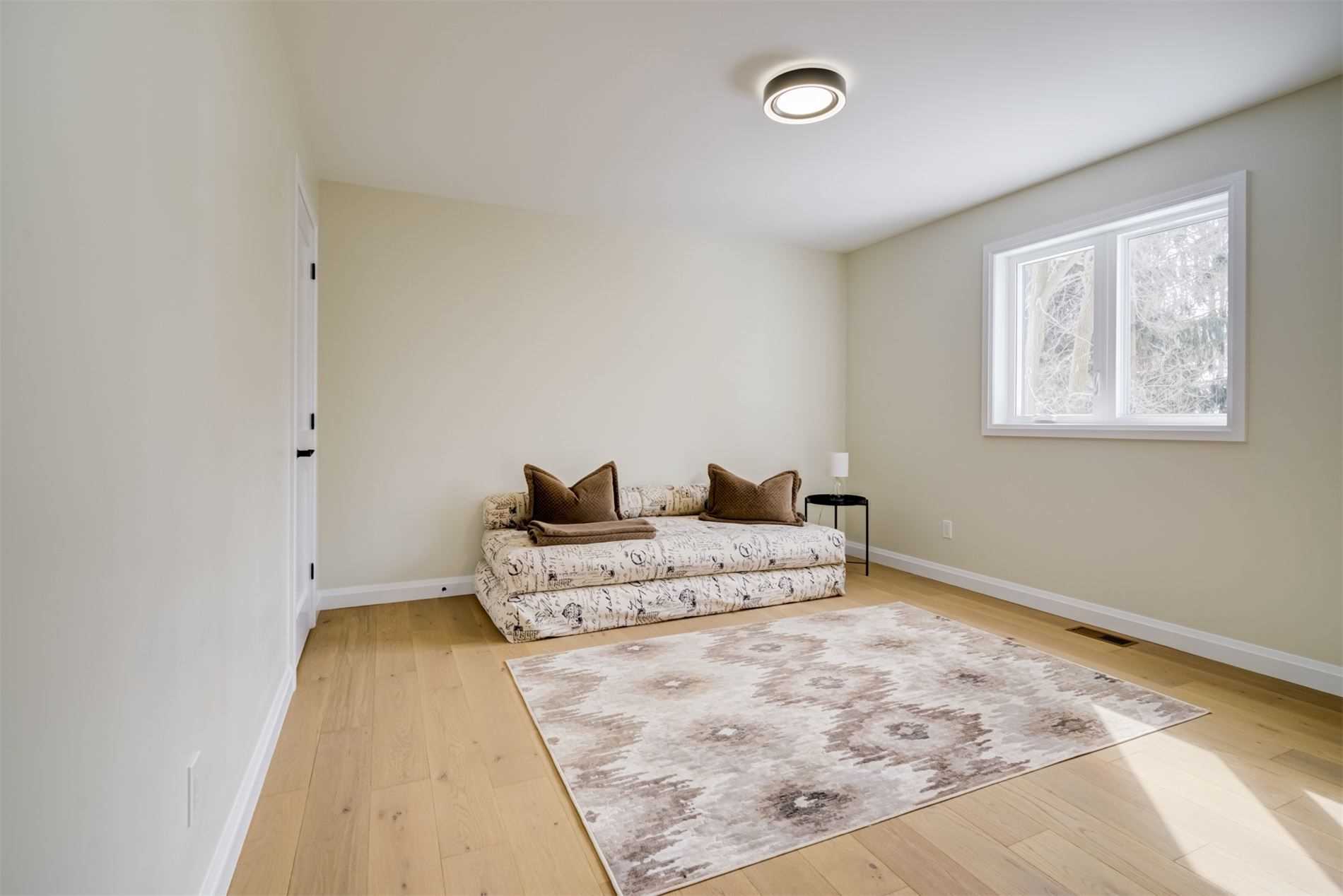 287 Brock Rd