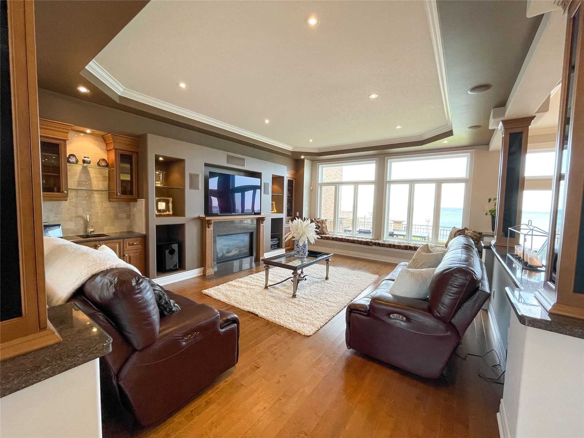 112 Watercrest Dr