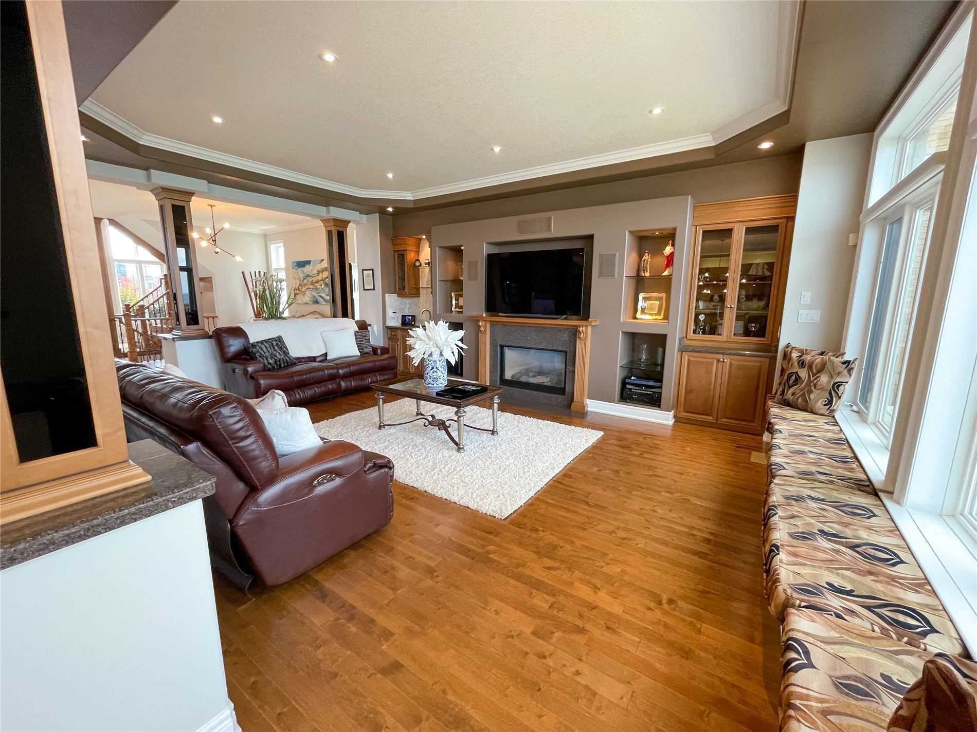 112 Watercrest Dr