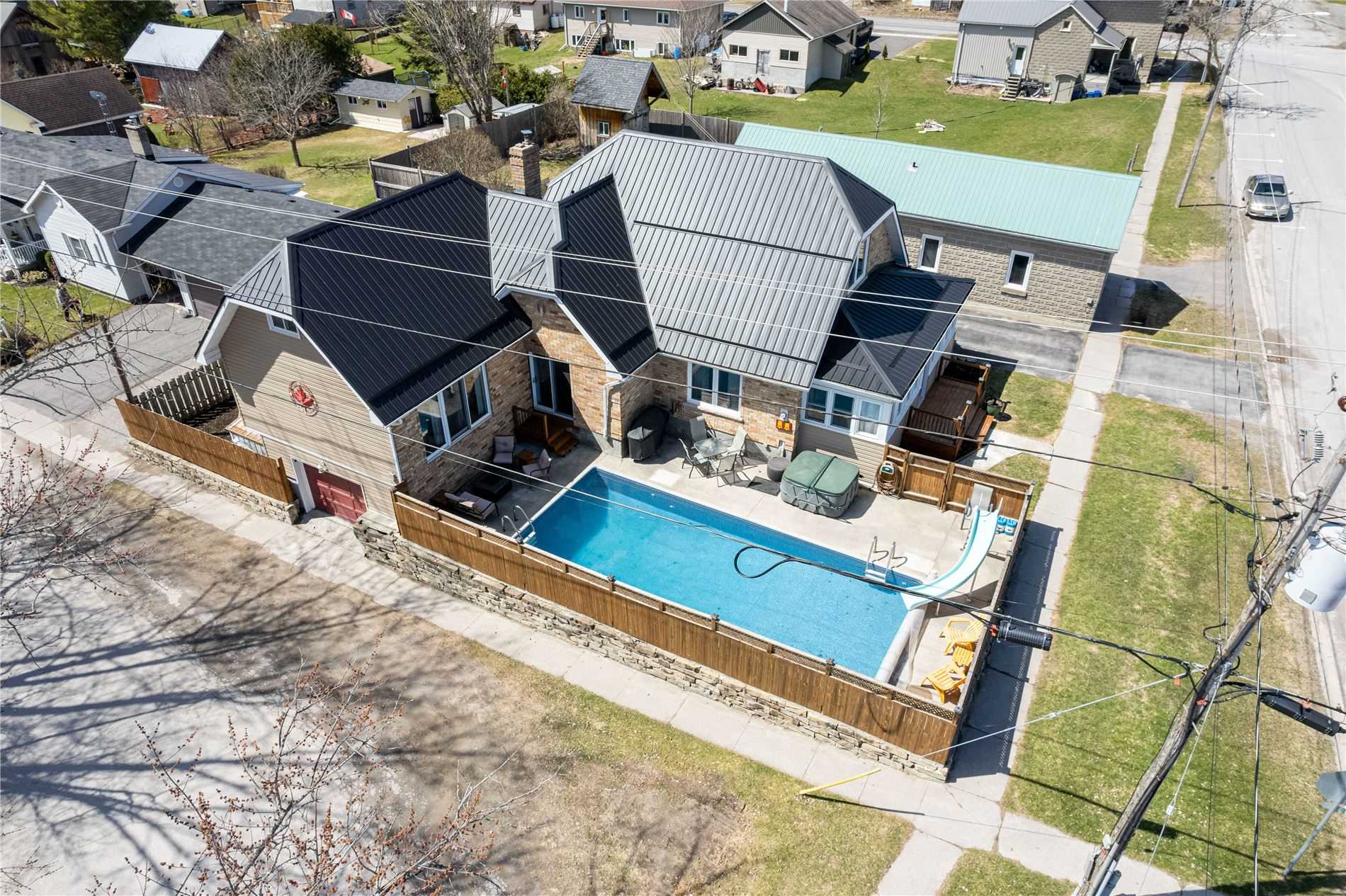 99 Mill St