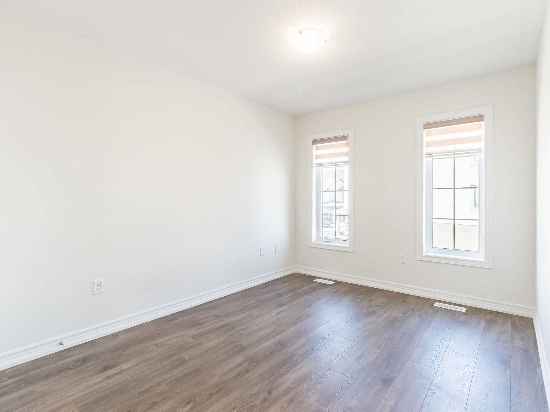 755 Linden Dr, #22