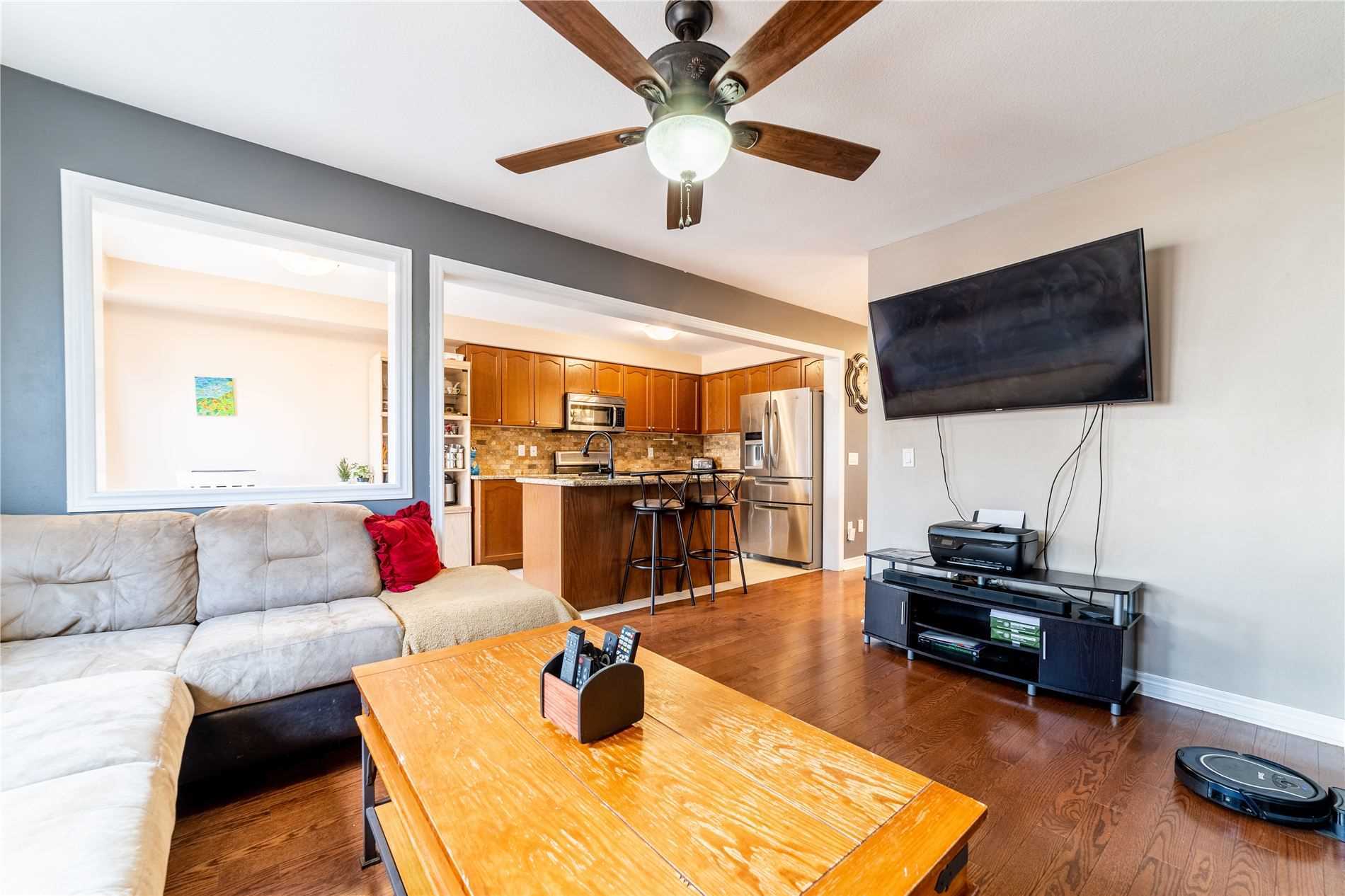 653 Baldwin Cres