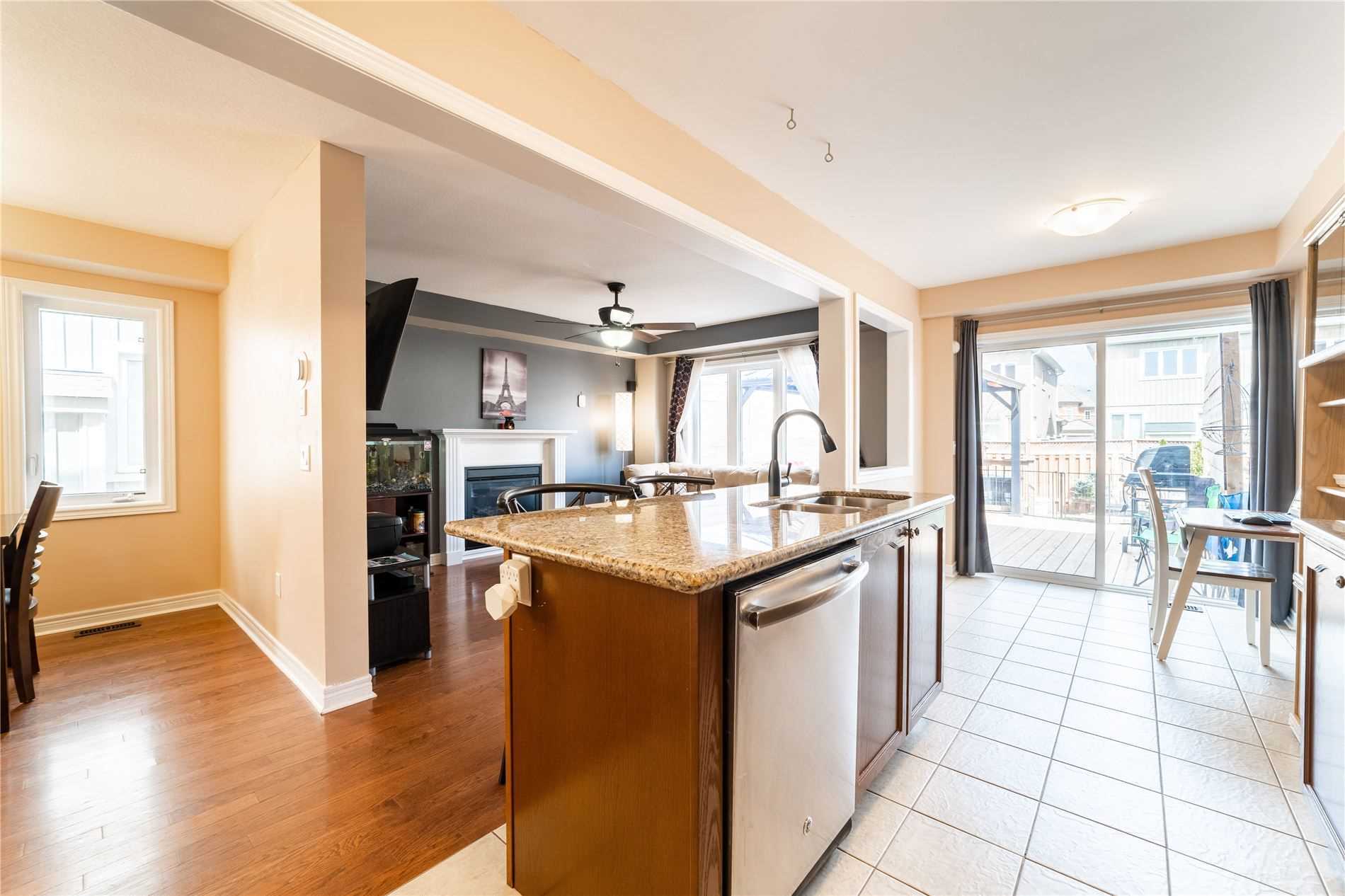 653 Baldwin Cres