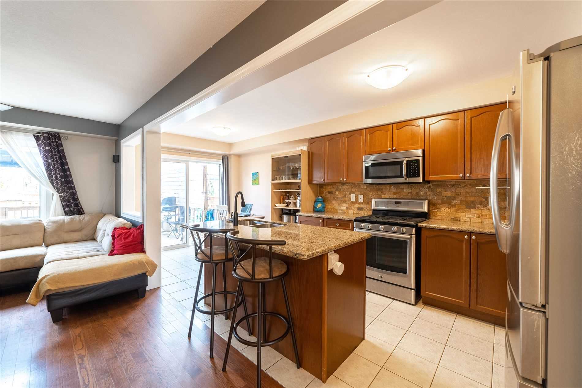 653 Baldwin Cres