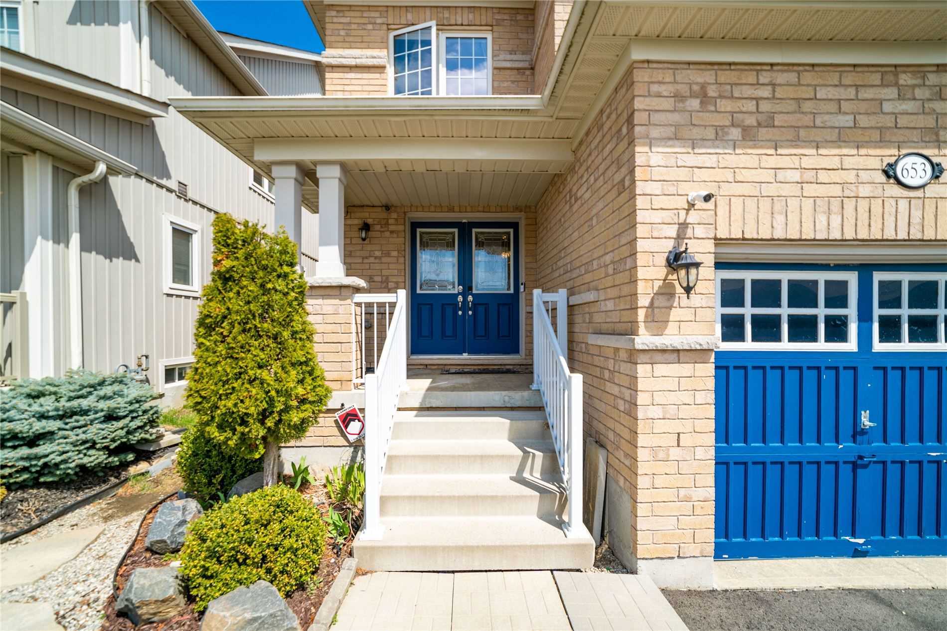 653 Baldwin Cres