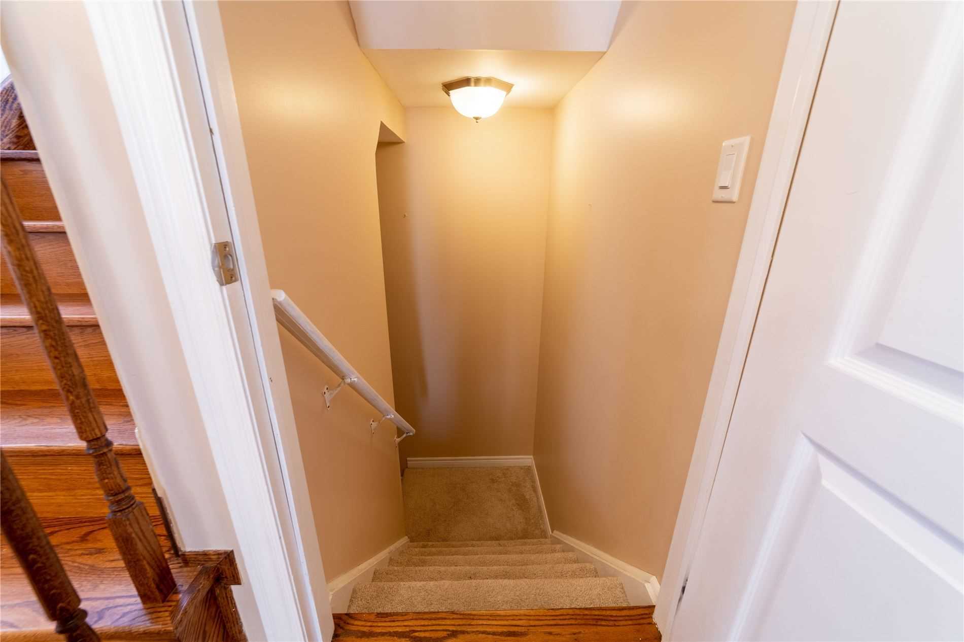 653 Baldwin Cres