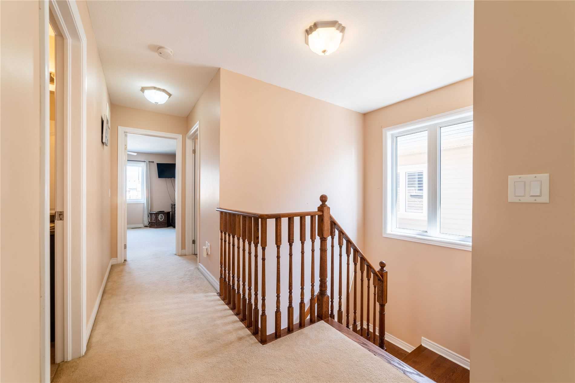 653 Baldwin Cres
