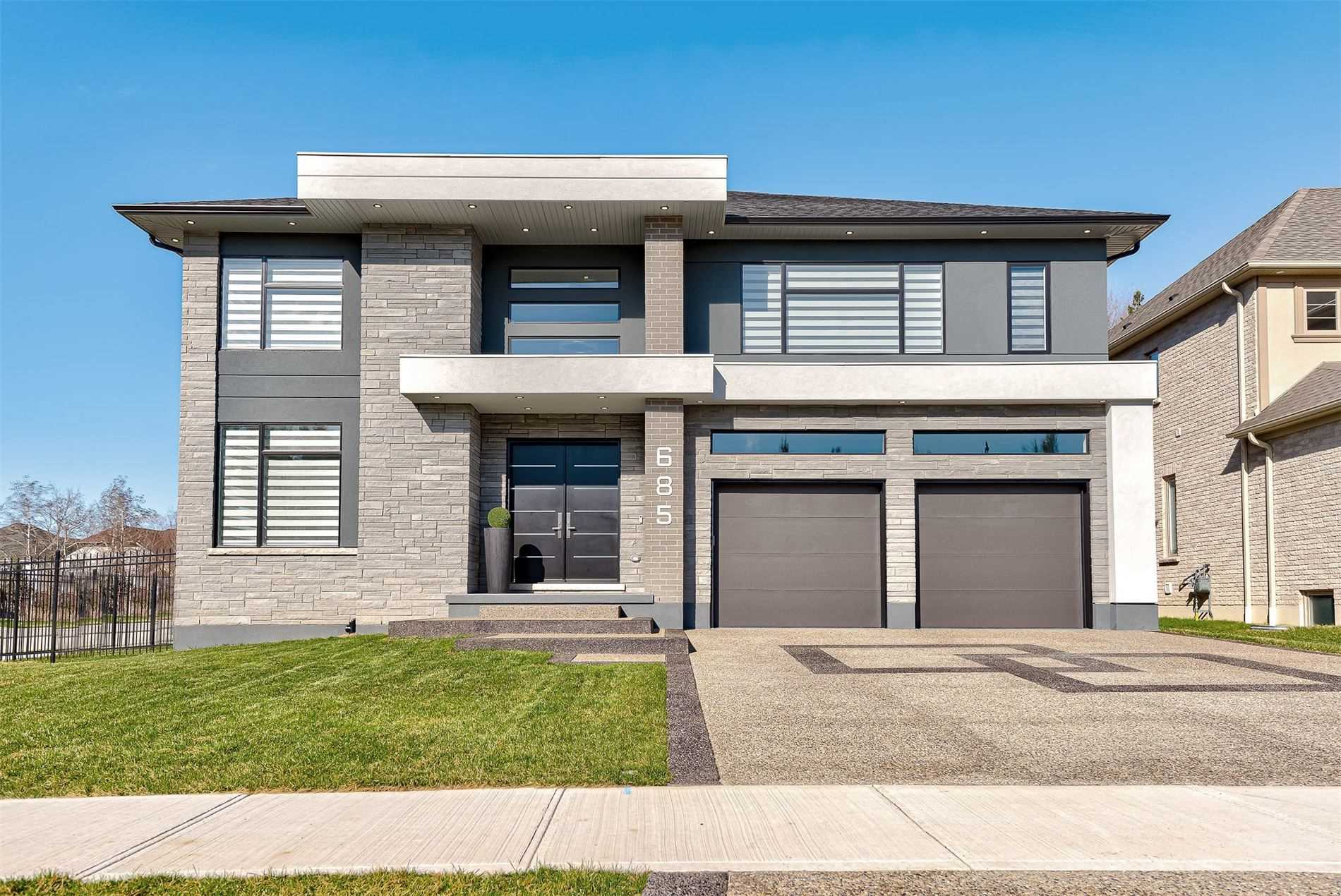685 Meadowsweet Ave