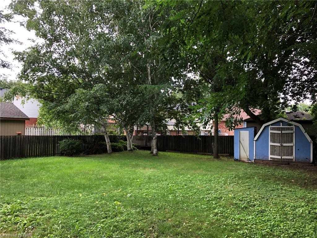 2632 Portage Rd