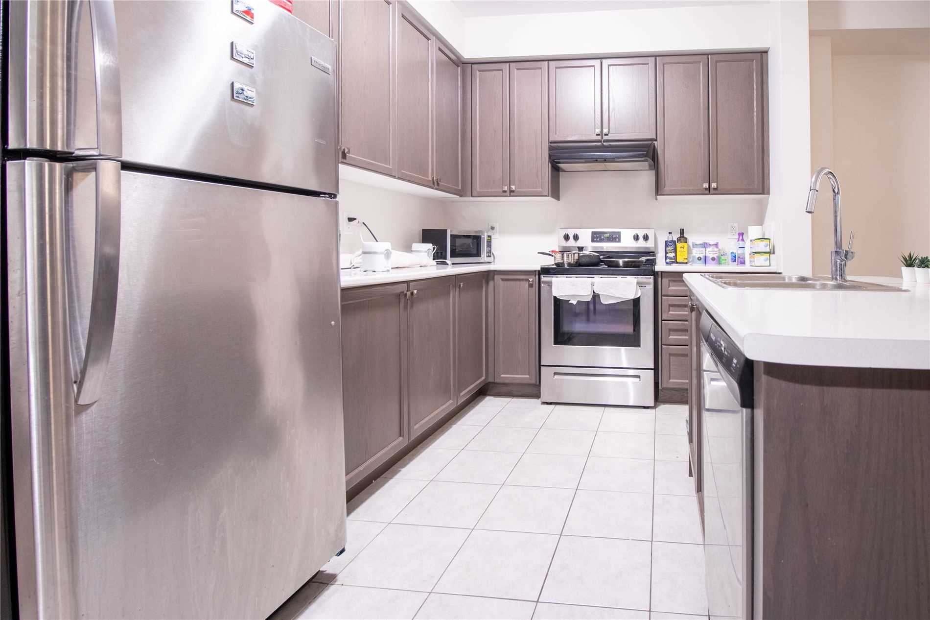 7766 Hackberry Tr