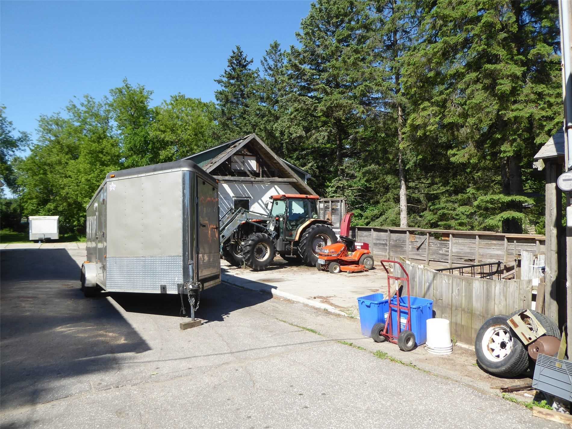90 Trafalgar Rd