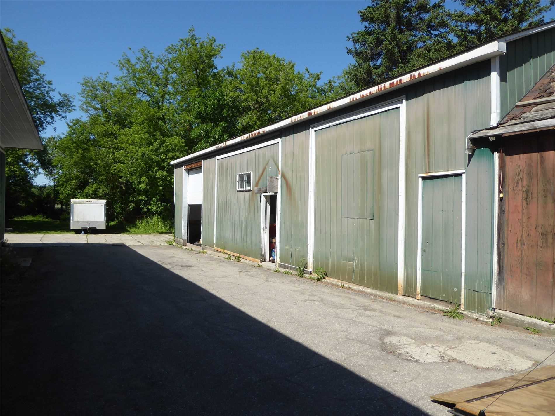 90 Trafalgar Rd