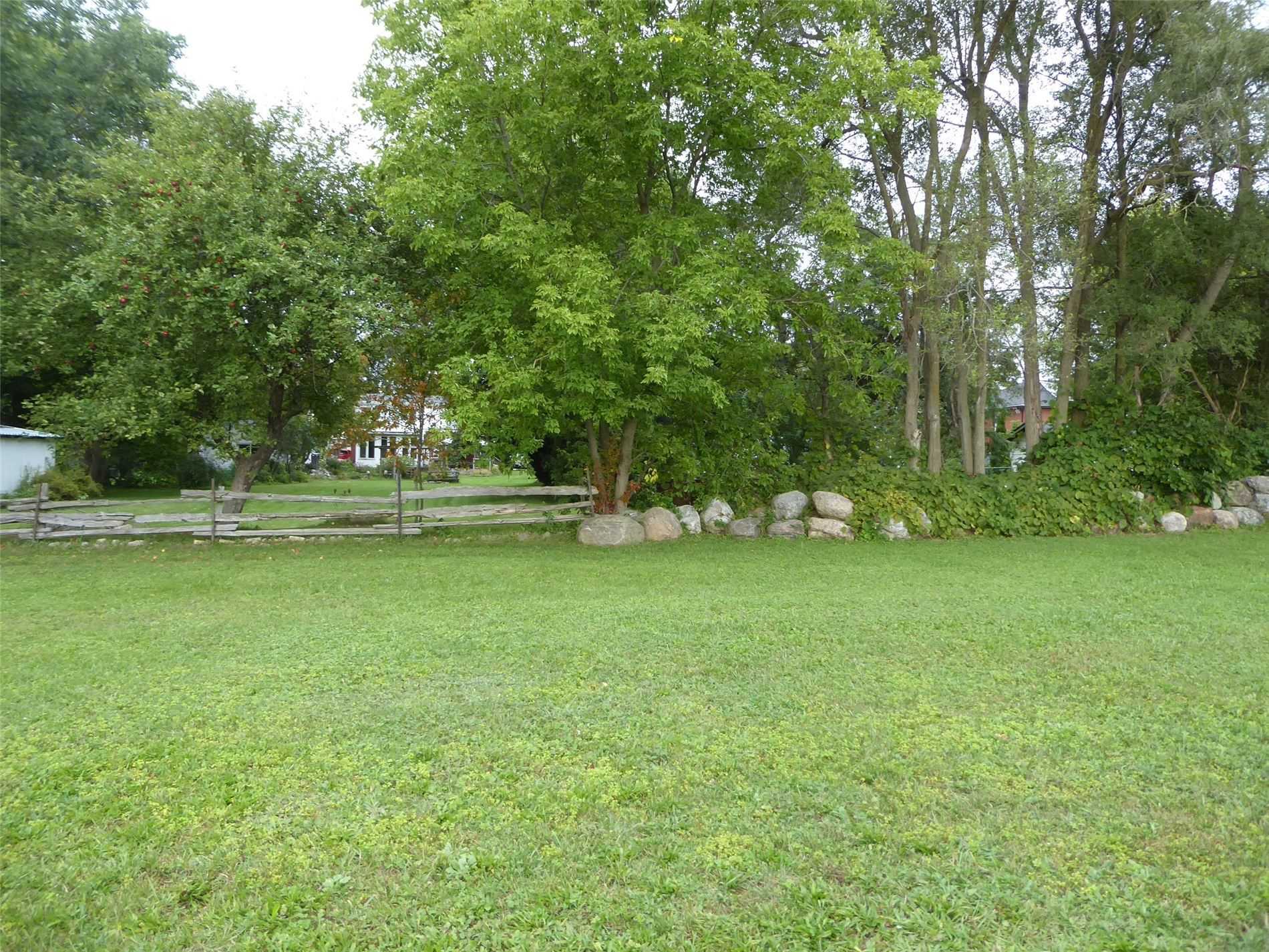 90 Trafalgar Rd