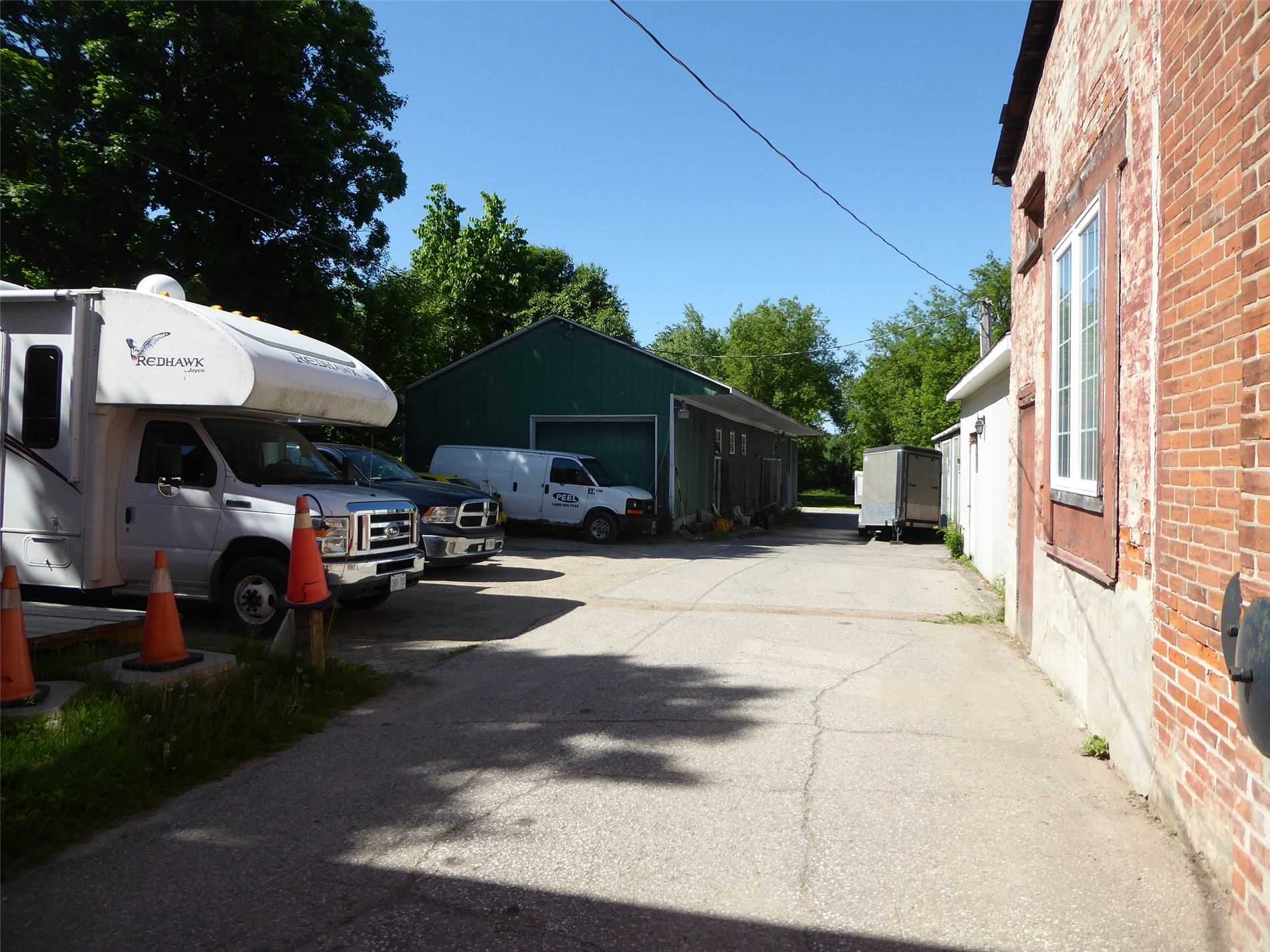90 Trafalgar Rd