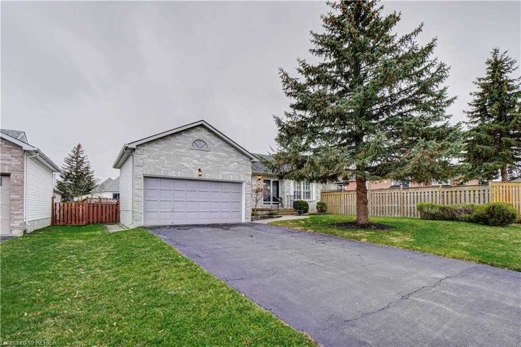 1 Cedar Crt