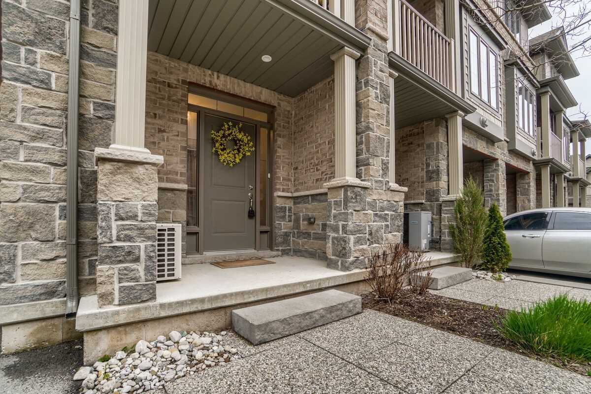 7 Waterview Dr
