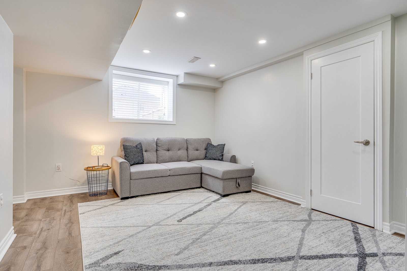 109 Morden Dr