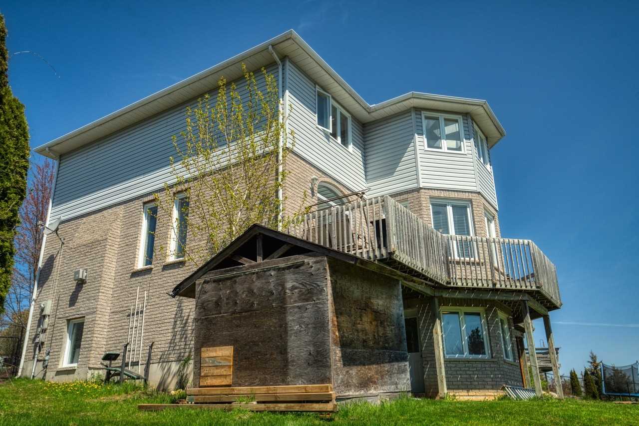 556 Fortye Dr
