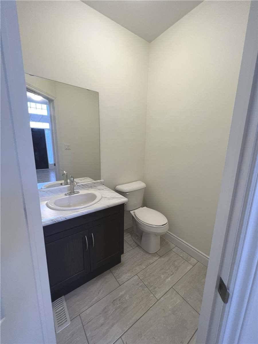 1558 Noah Bend