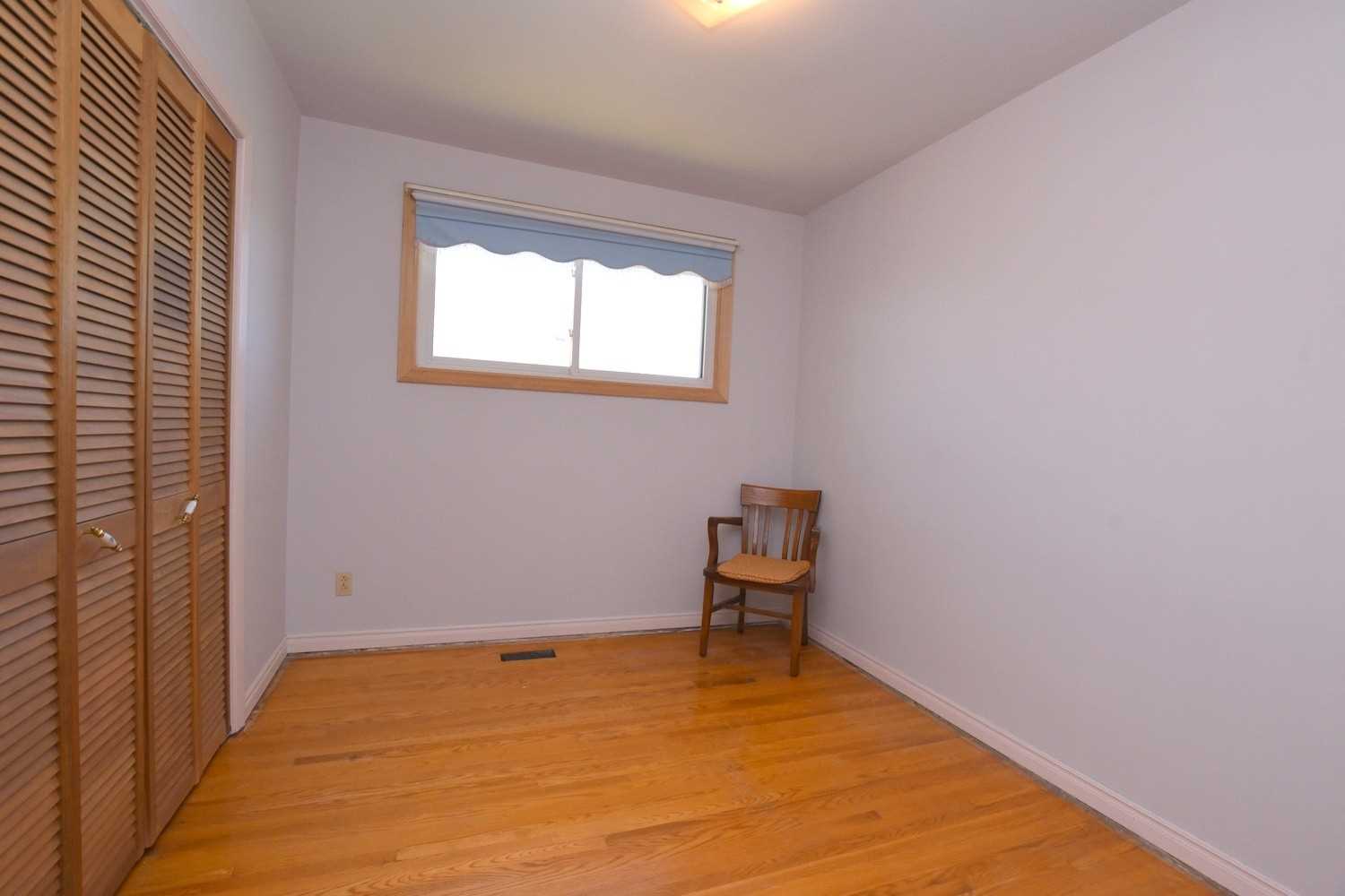 28 Blenheim Dr