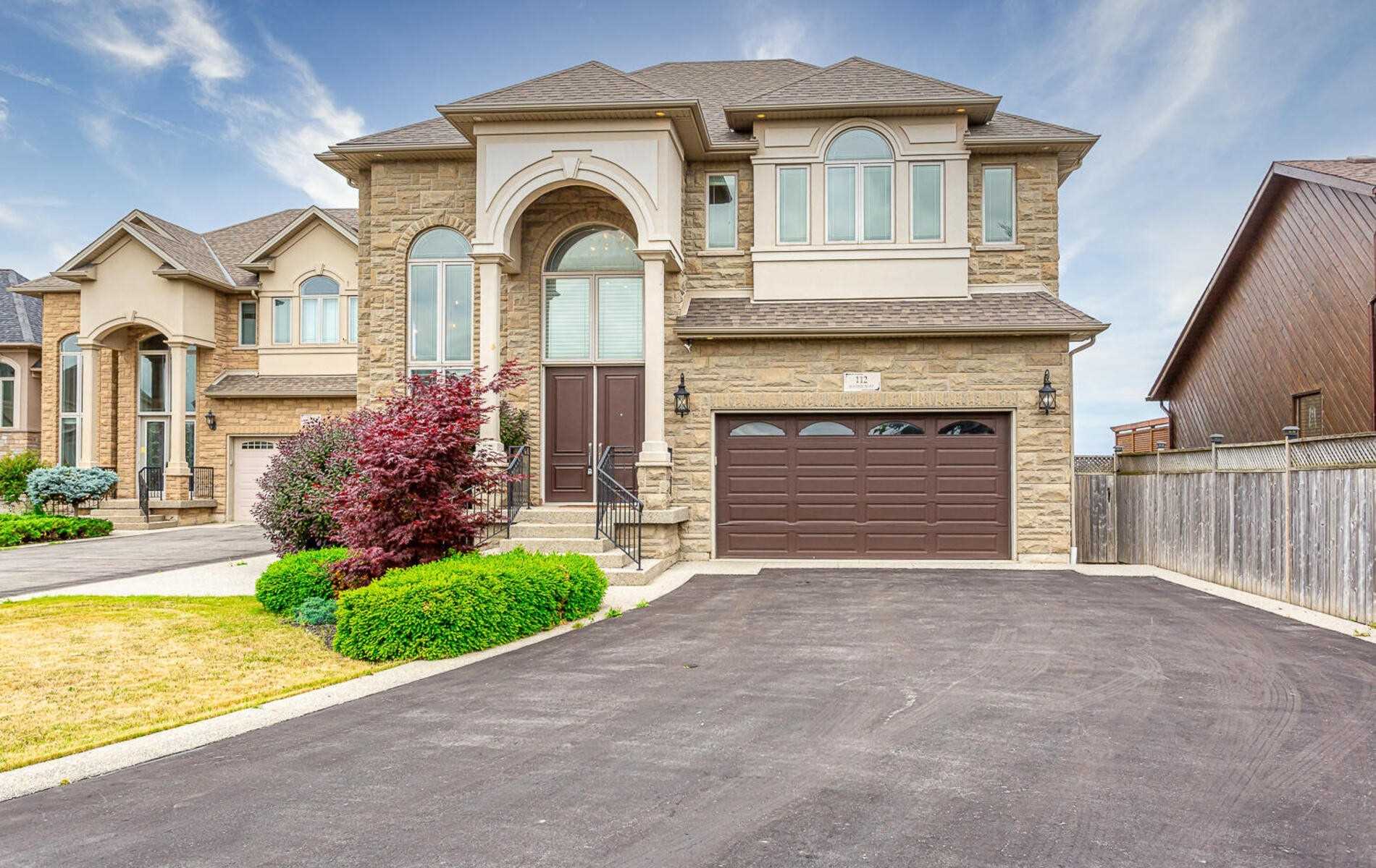 112 Watercrest Dr