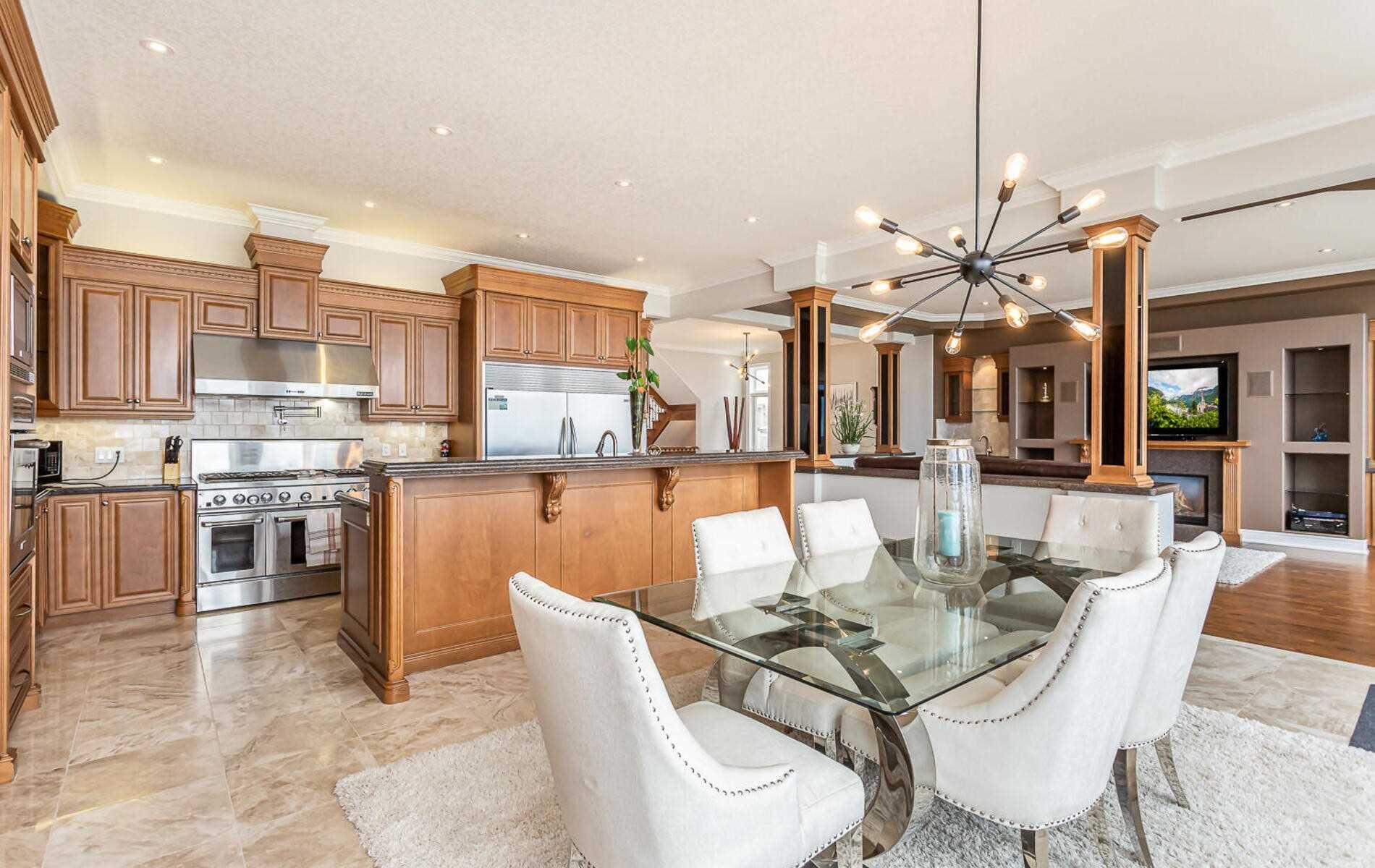 112 Watercrest Dr