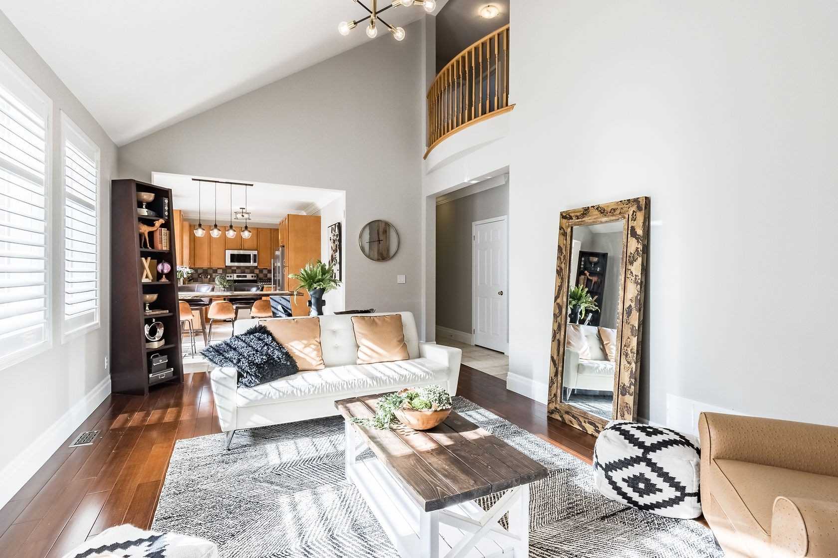 164 Dellgrove Circ