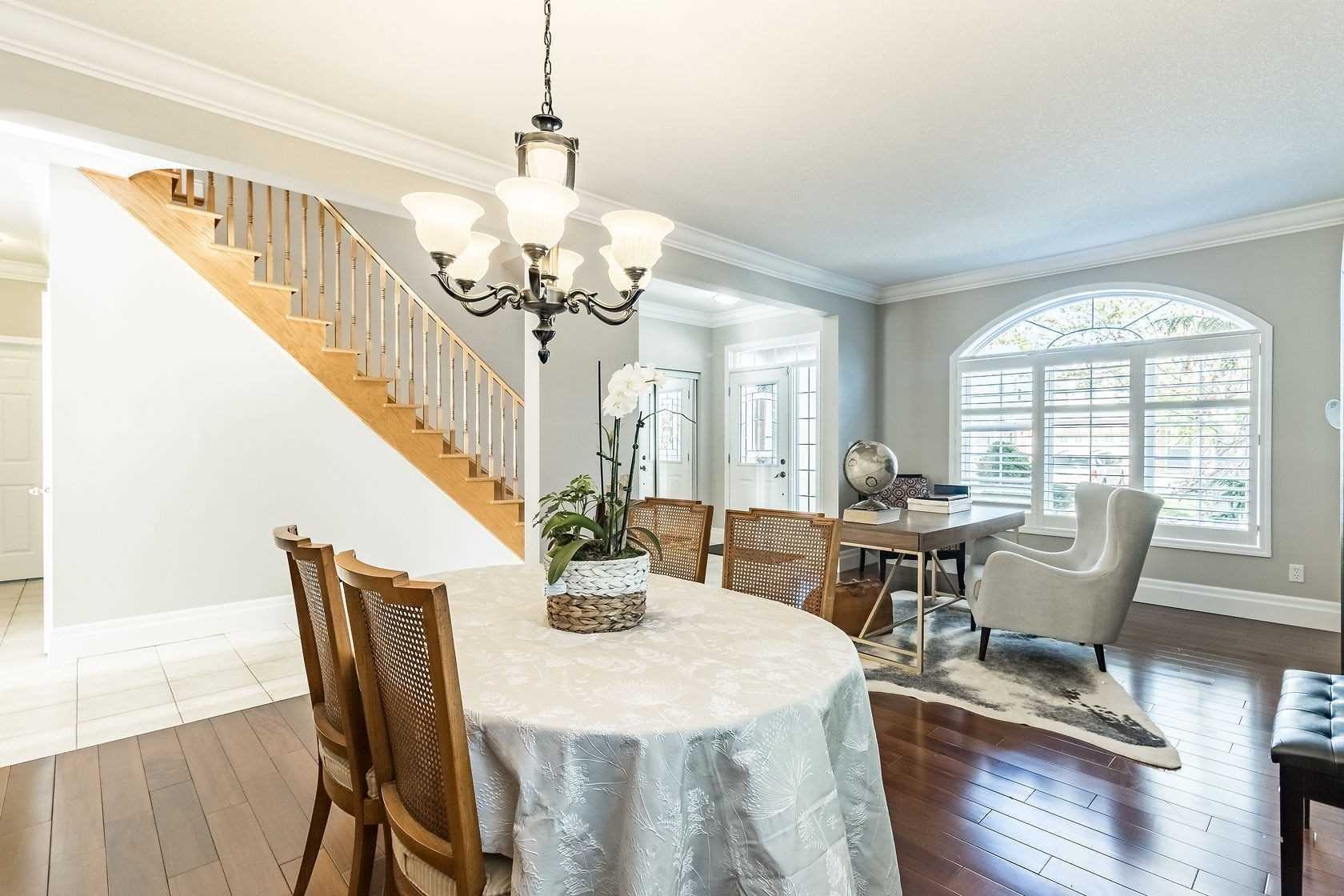 164 Dellgrove Circ