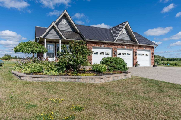 395115 County Road 12 Rd, Amaranth