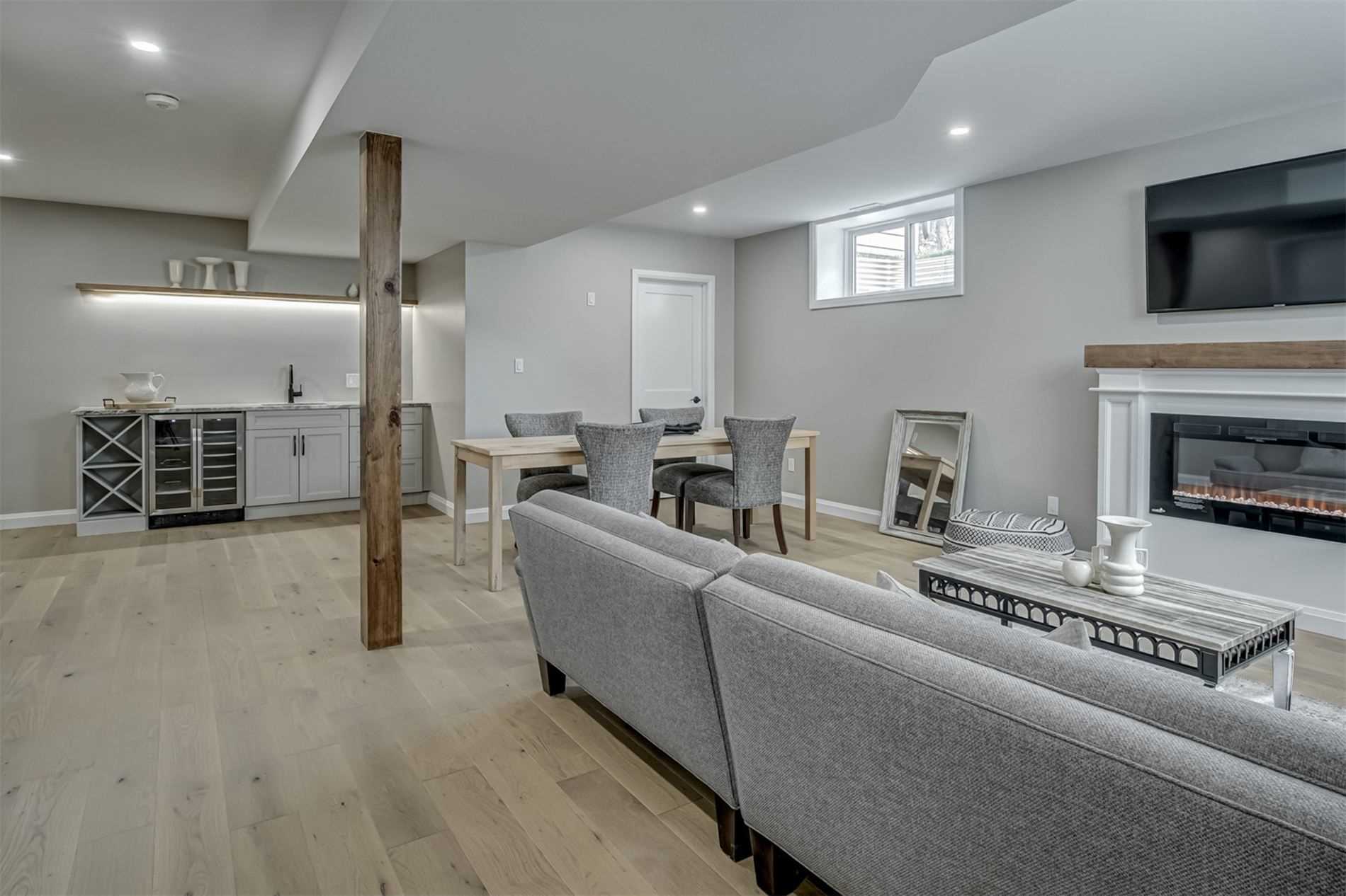 287 Brock Rd