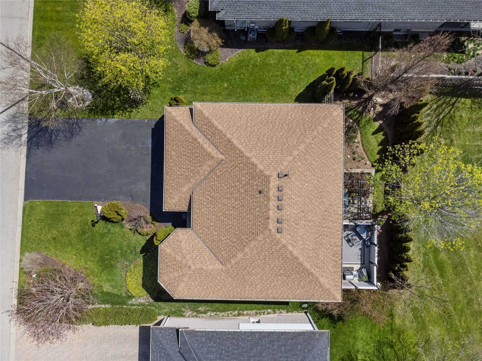 17 Bradbury Cres