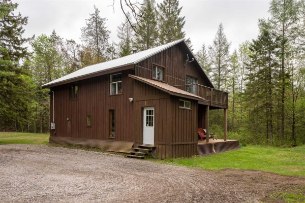 353 Somerville Con Rd 11, Kawartha Lakes