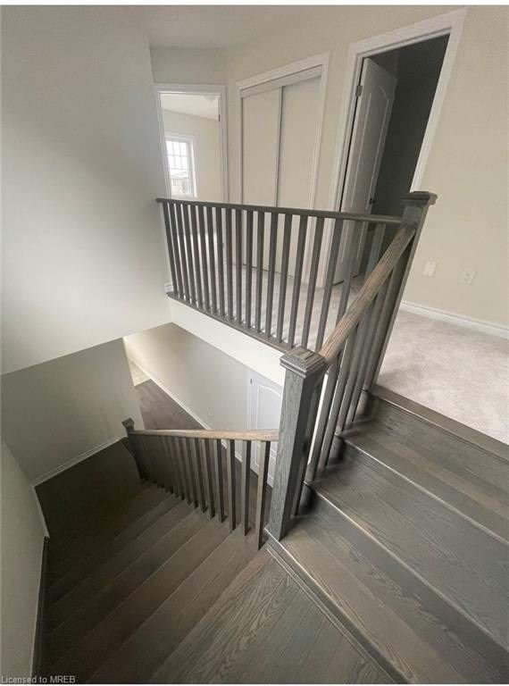 18 Mclaren Ave