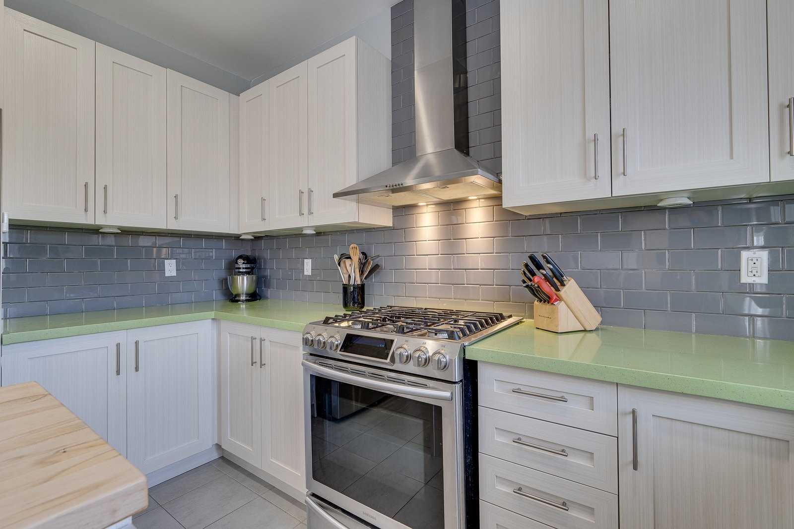 109 Morden Dr