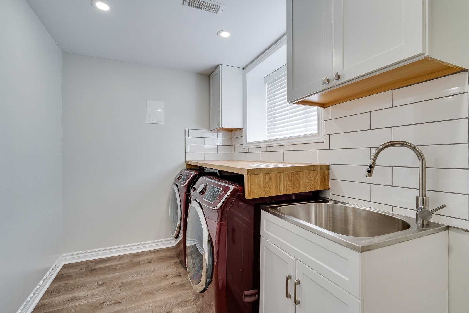 109 Morden Dr