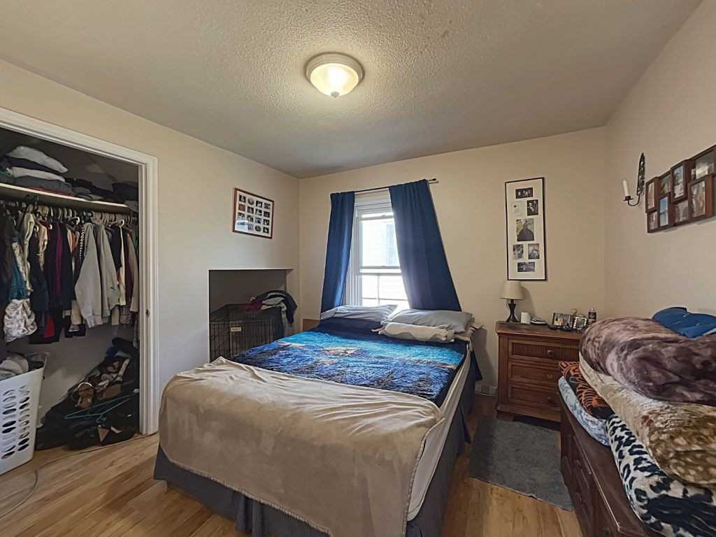 4699 Ryerson Cres
