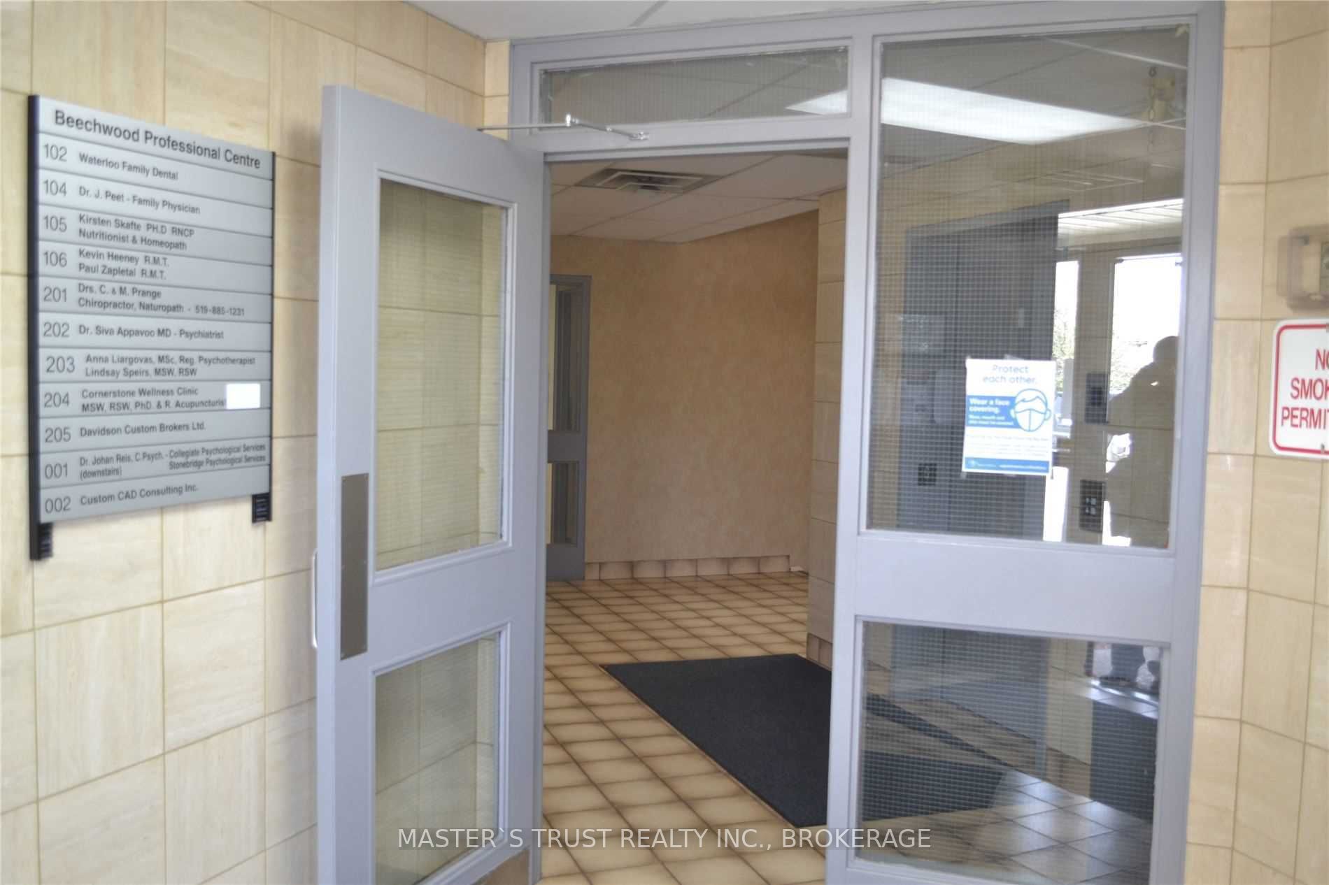 Listing X5634794 - Large Photo # 3