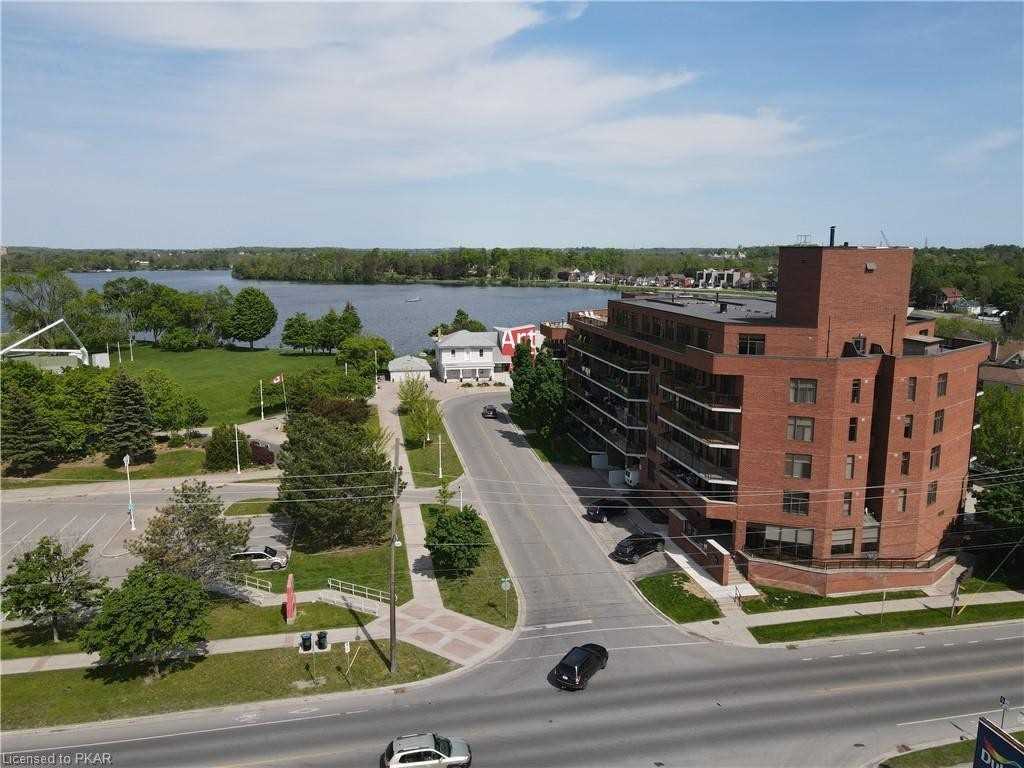 2 George St, #506