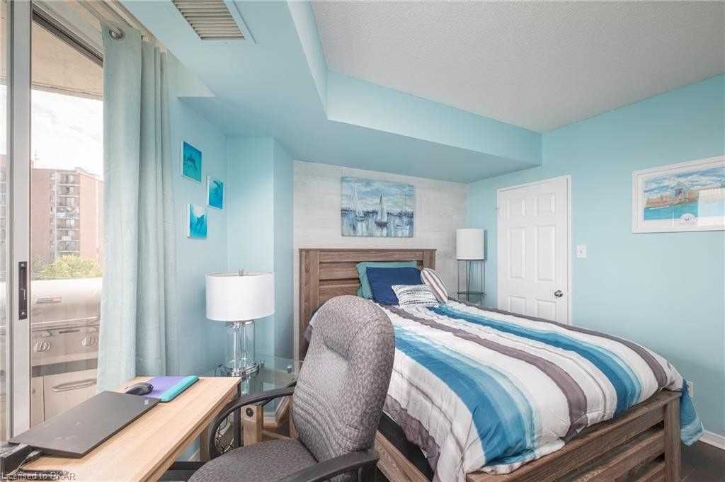 2 George St, #506