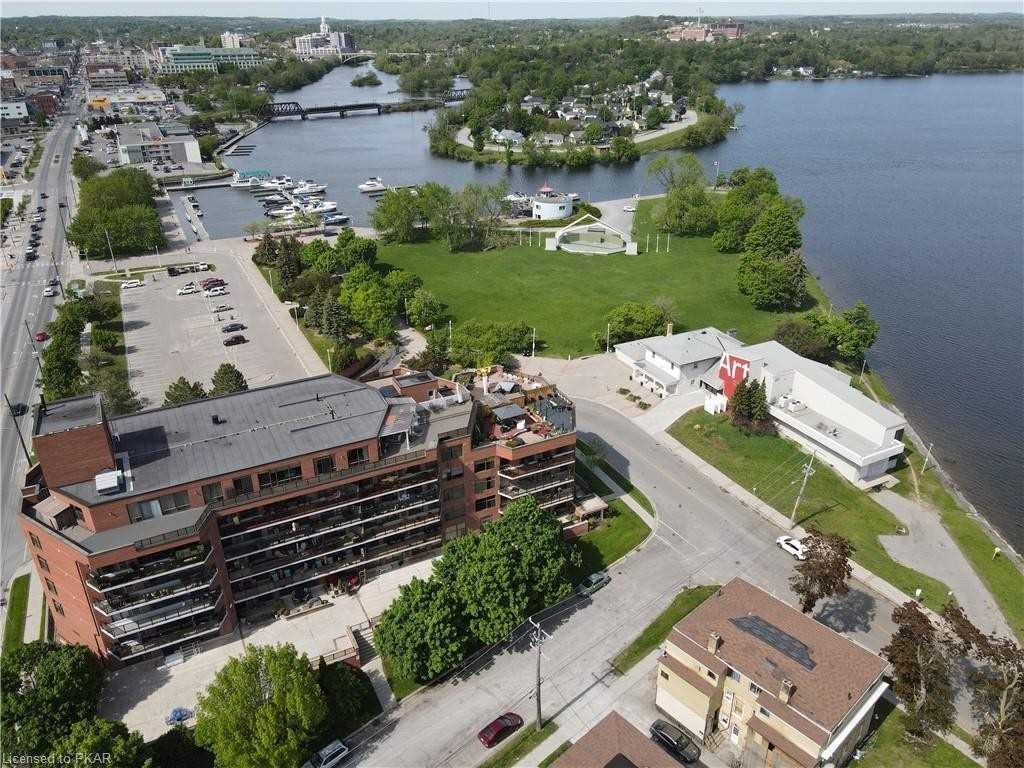 2 George St, #506