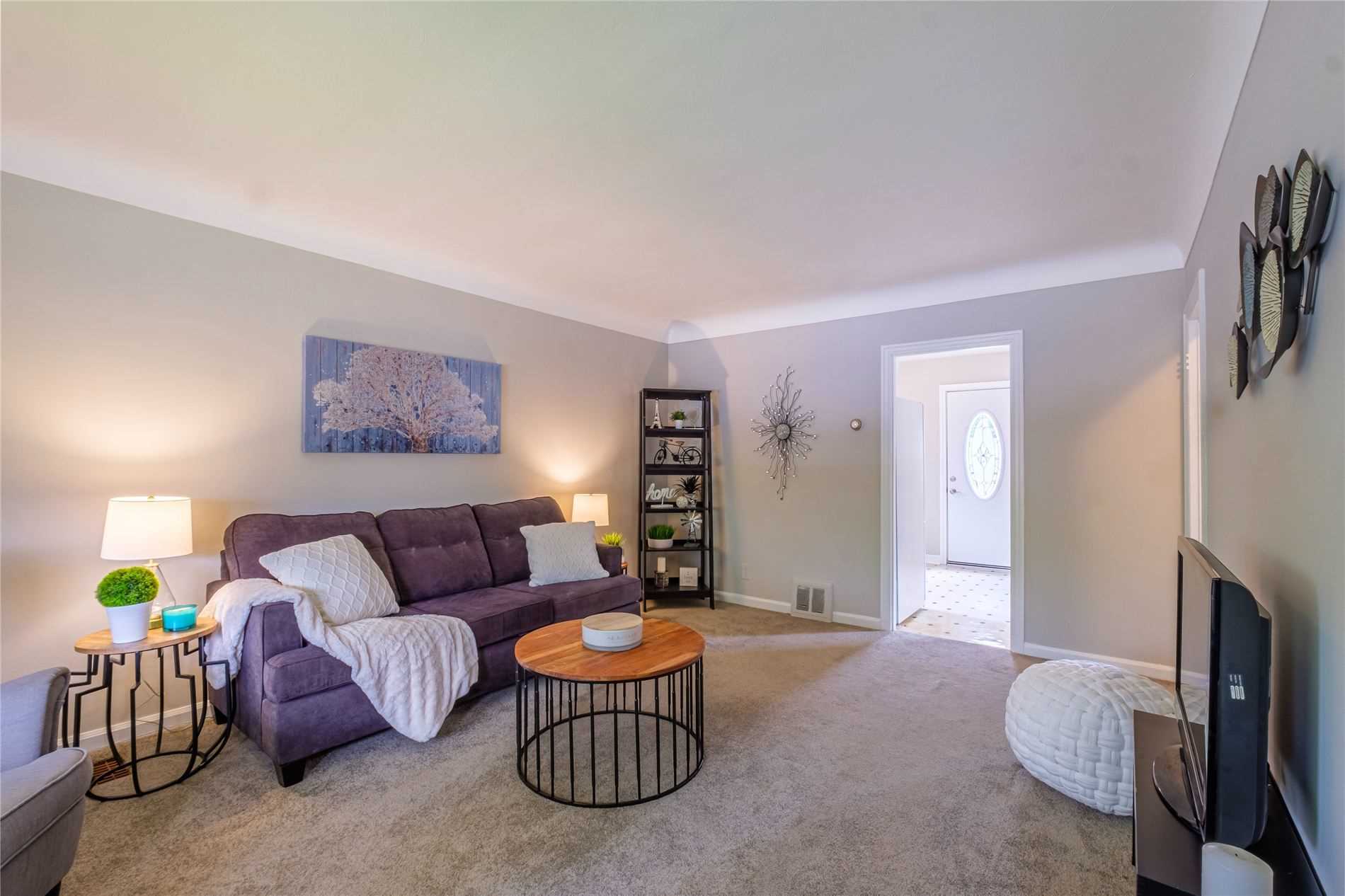 211 Glencairn Ave