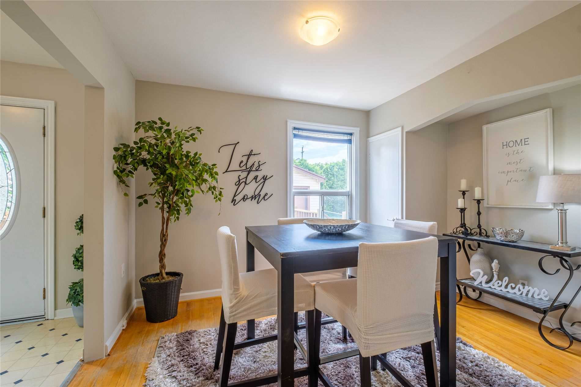 211 Glencairn Ave