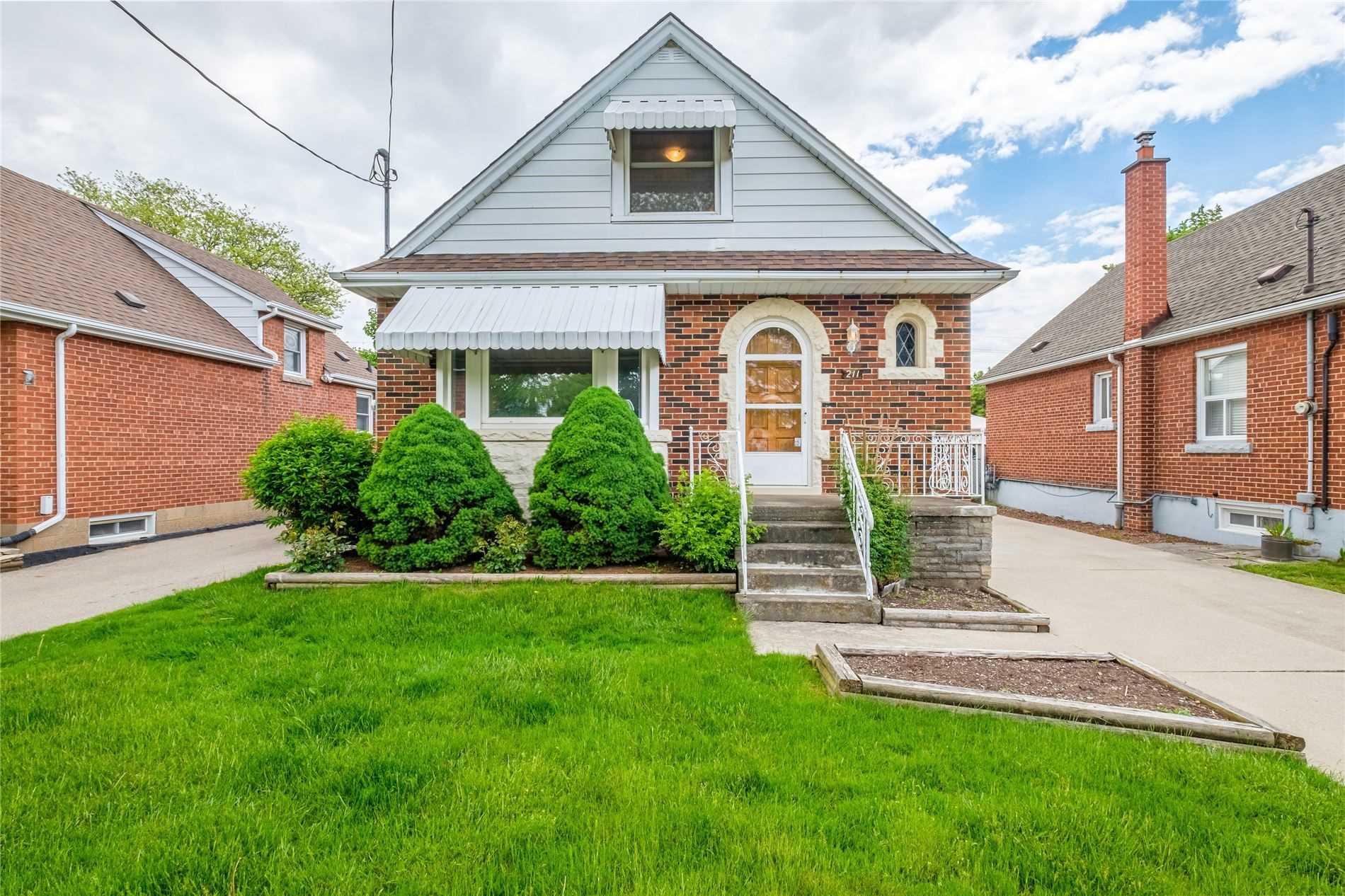 211 Glencairn Ave