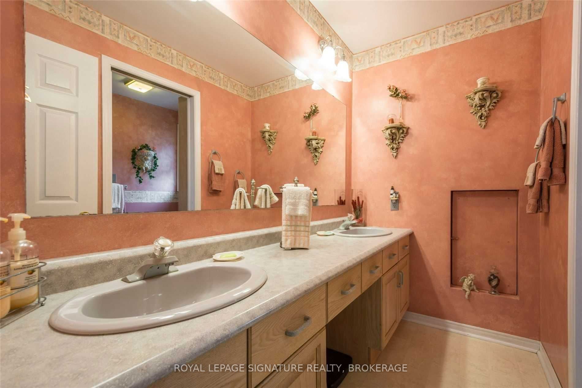 Listing X5642286 - Large Photo # 28