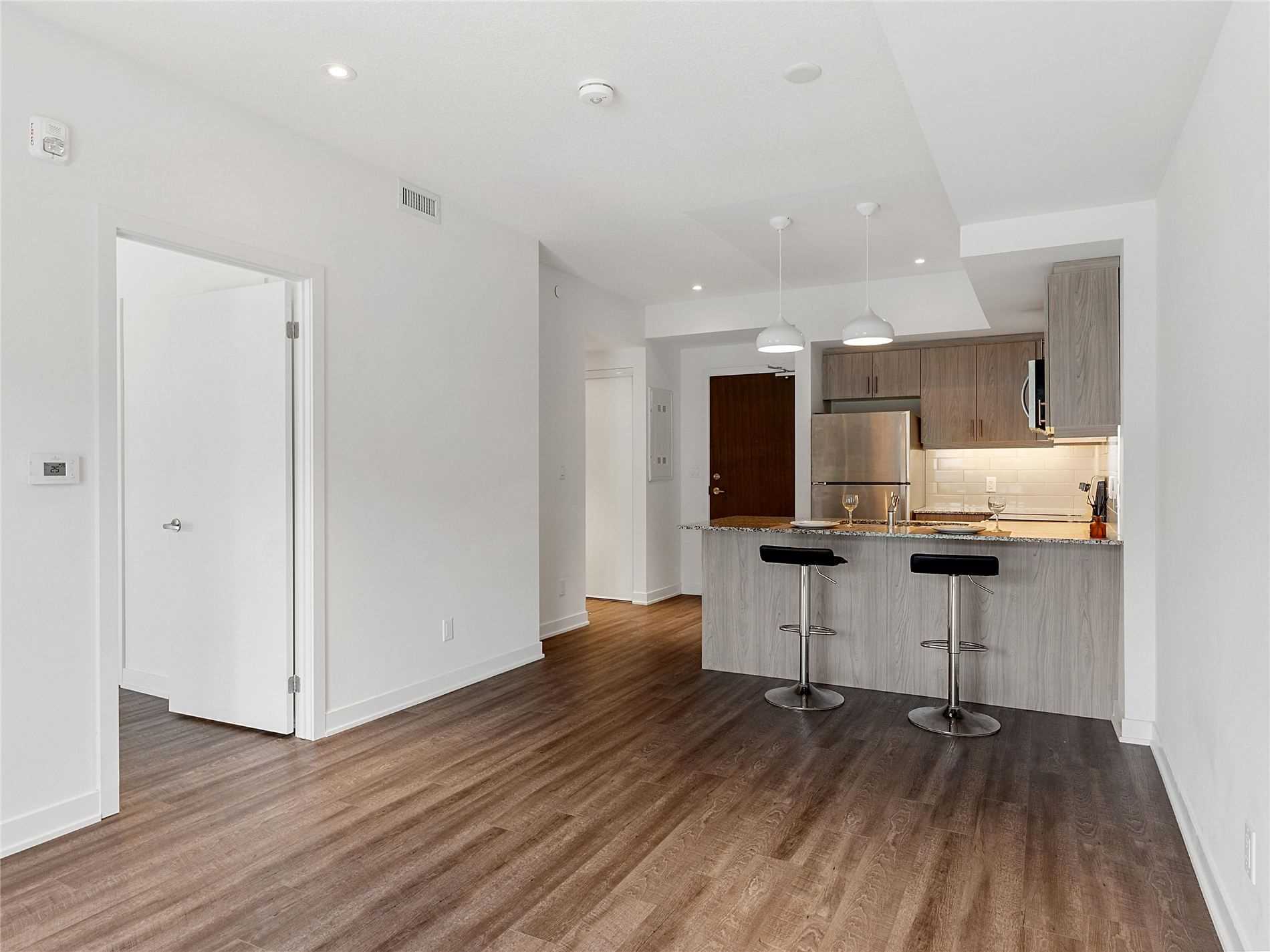 16 Markle Cres, #213