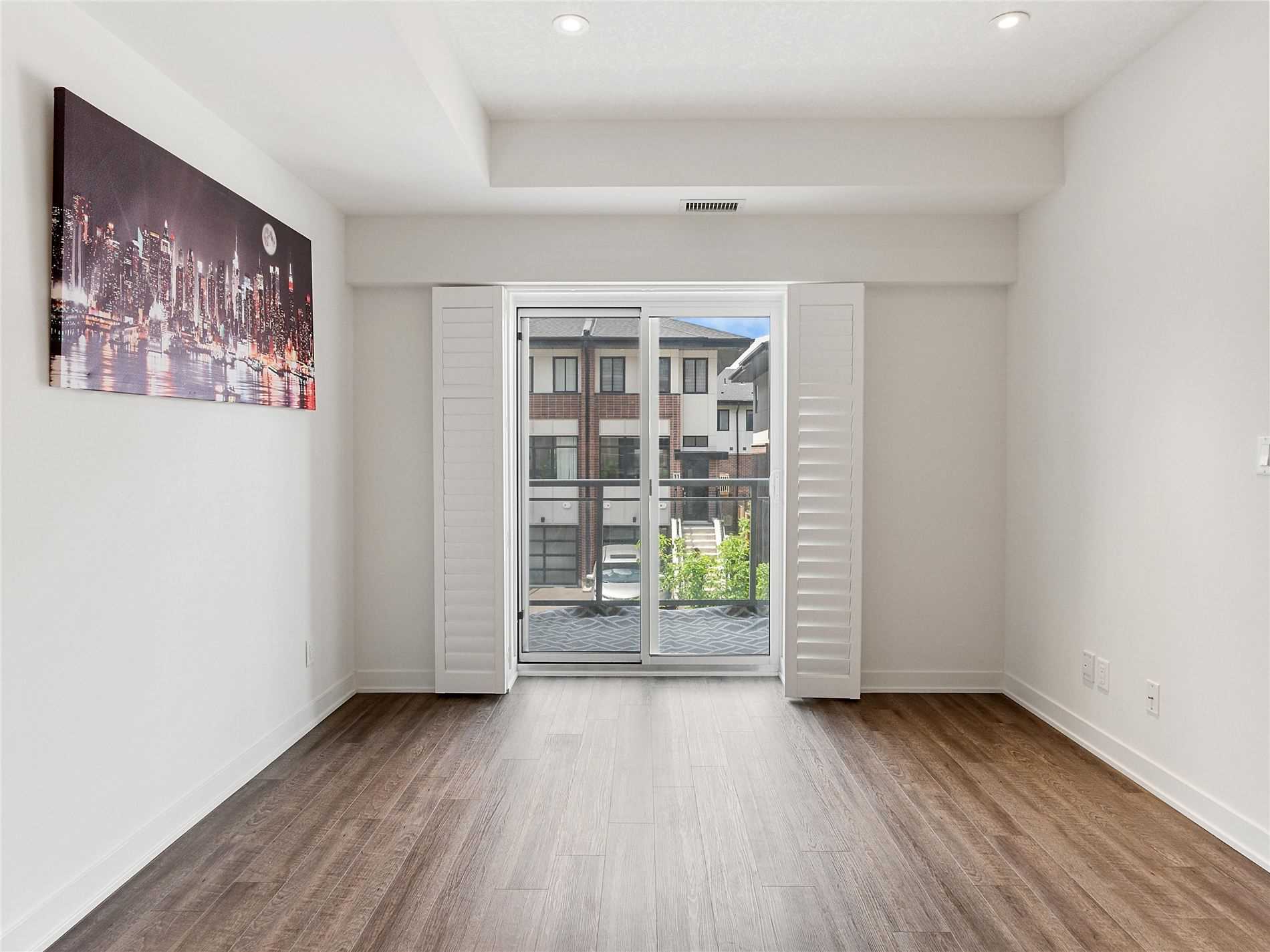 16 Markle Cres, #213
